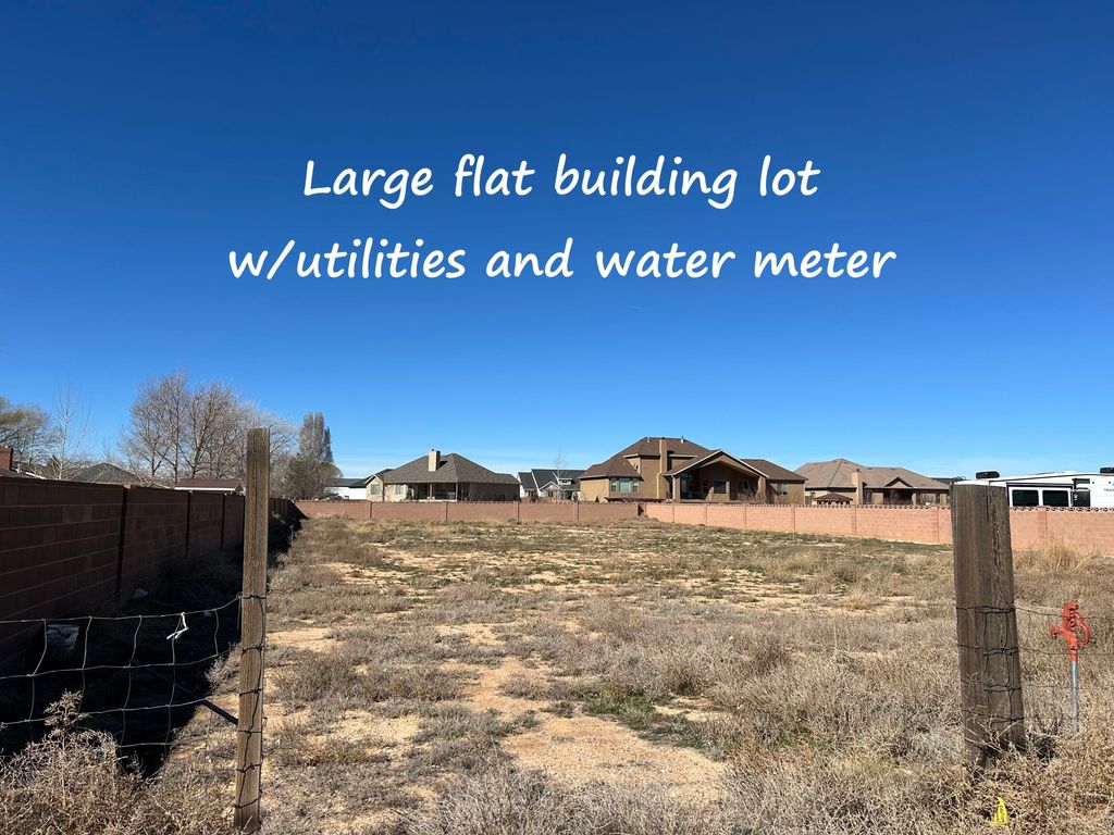 Photo of 4887 N 600 E, Enoch, UT 84721 (MLS # 115035)