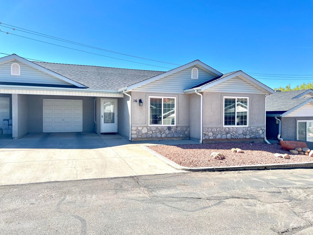 Photo of 334 S 400 E #16, Cedar City, UT 84720 (MLS # 115298)