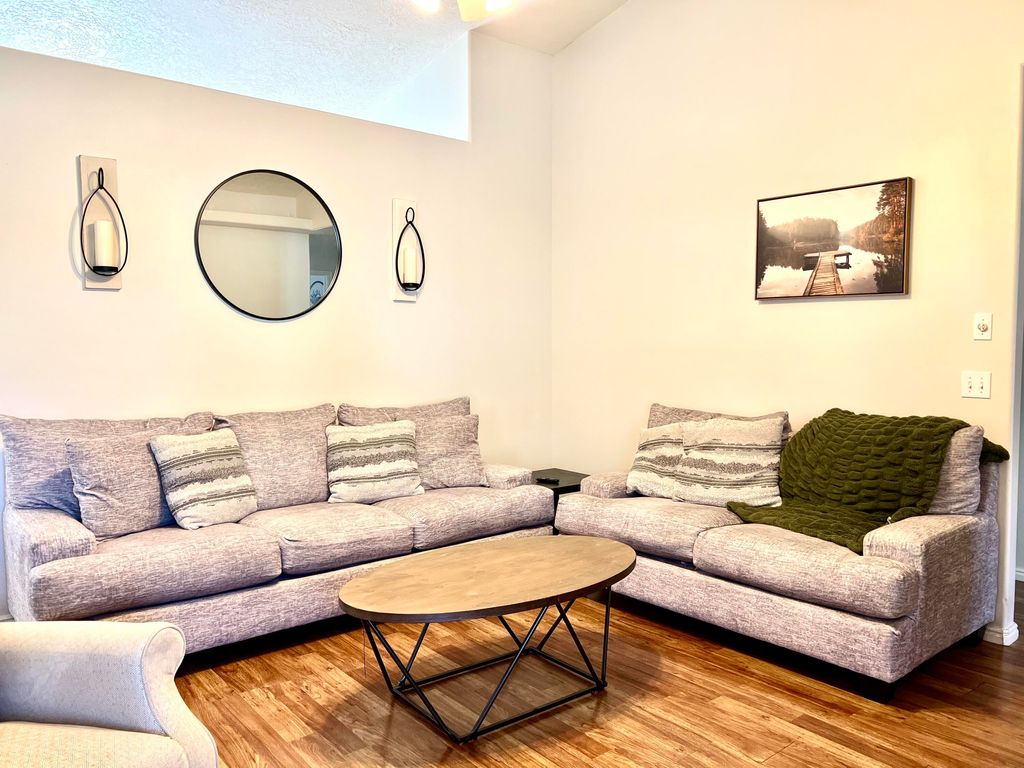 Photo of 334 S 400 E #16, Cedar City, UT 84720 (MLS # 115298)