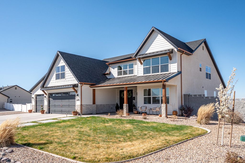 Photo of 2342 W 3750 N, Cedar City, UT 84721 (MLS # 115415)