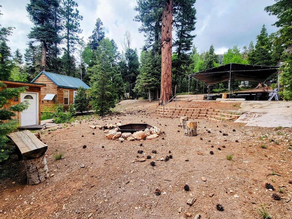 Photo of 5470 W Berry Loop Loop, Duck Creek Village, UT 84762 (MLS # 111717)