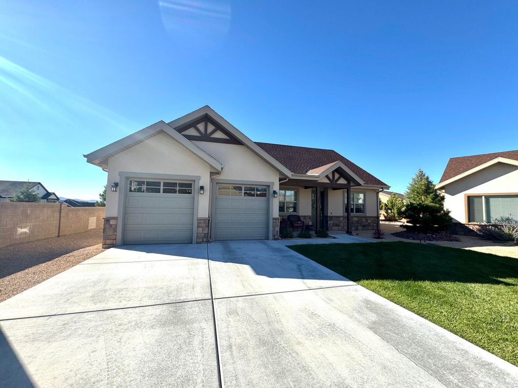 Photo of 2352 W Portal Hill Rd #28, Cedar City, UT 84720 (MLS # 113557)