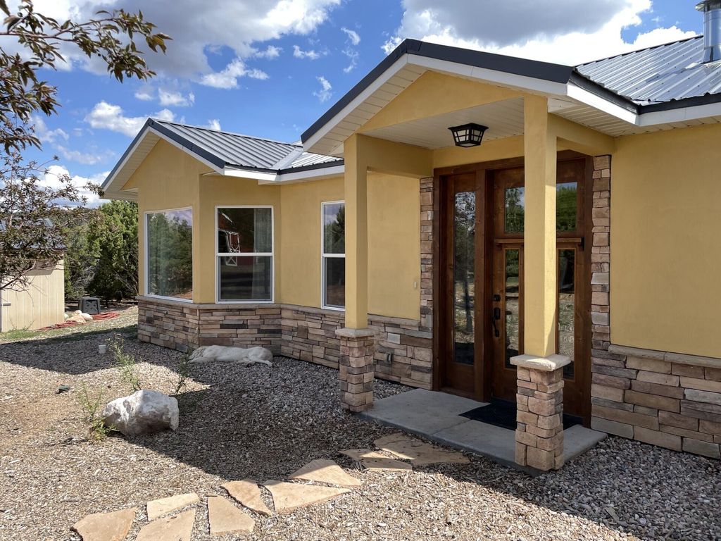 Photo of 13245 W 3000 S, Cedar City, UT 84720 (MLS # 113273)