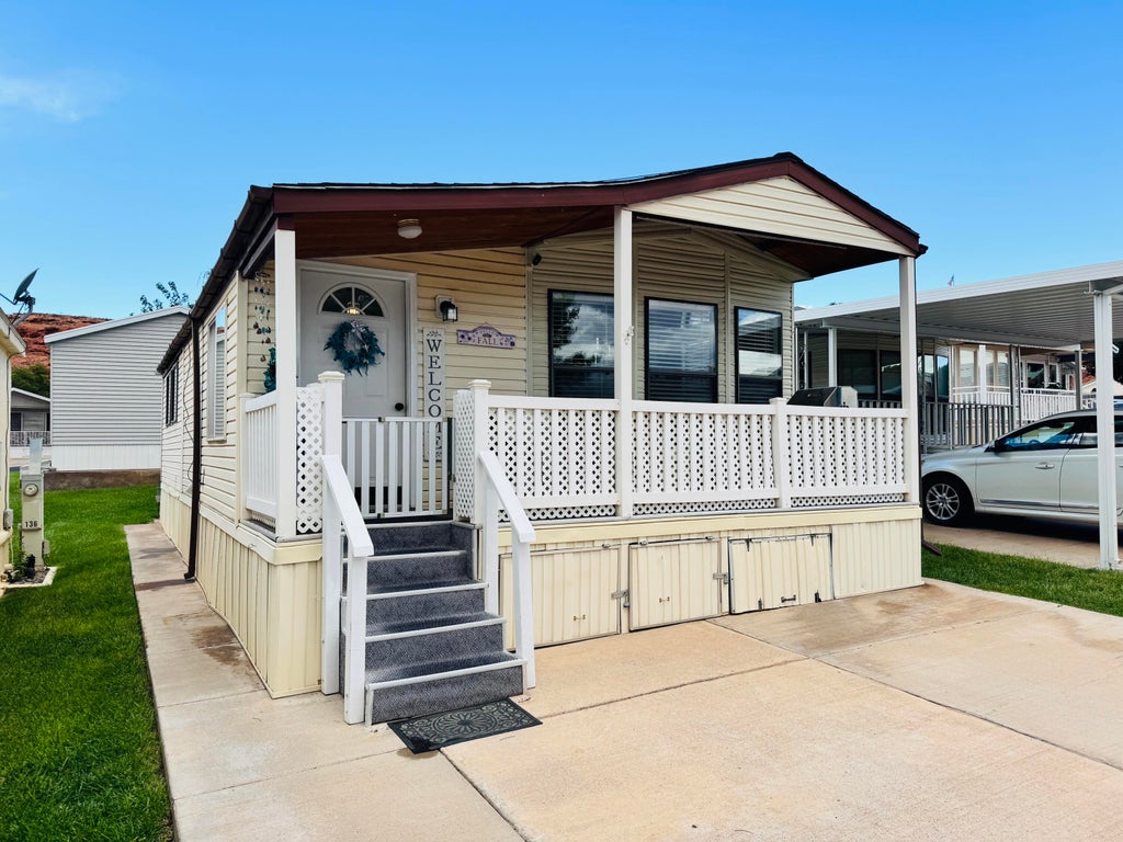 Photo of 1150 W Red Hills Parkway #137, Washington, UT 84780 (MLS # 118429)