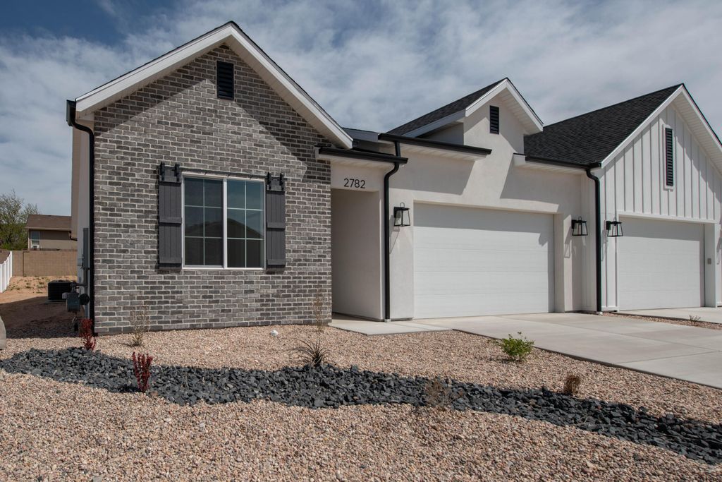 Photo of 2782 N Rosie LP #Lot 29N, Cedar City, UT 84721 (MLS # 117053)