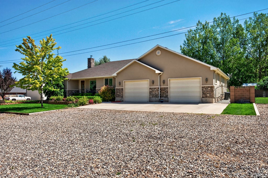 Photo of 227 E 100 S, Paragonah, UT 84760 (MLS # 117749)