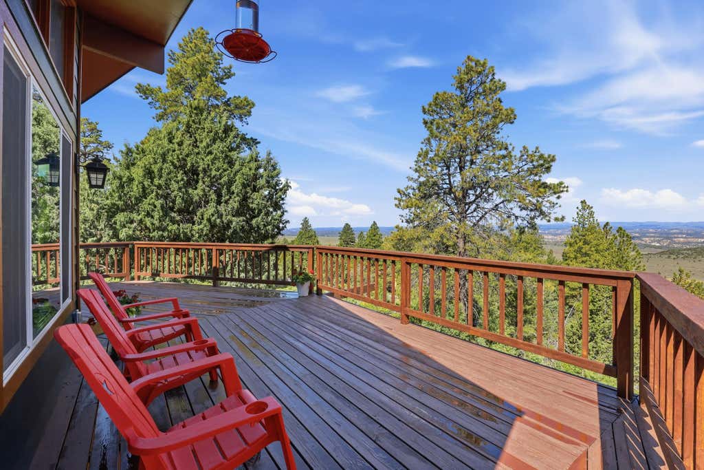 Photo of 5045 Manzanita CT, Alton, UT 84710 (MLS # 116526)
