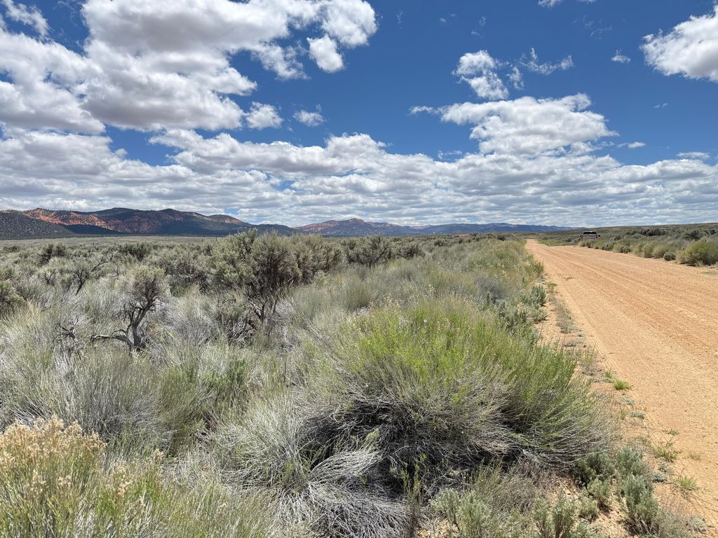 Photo of 4323 S Scenic DR, Panguitch, UT 84759 (MLS # 116401)