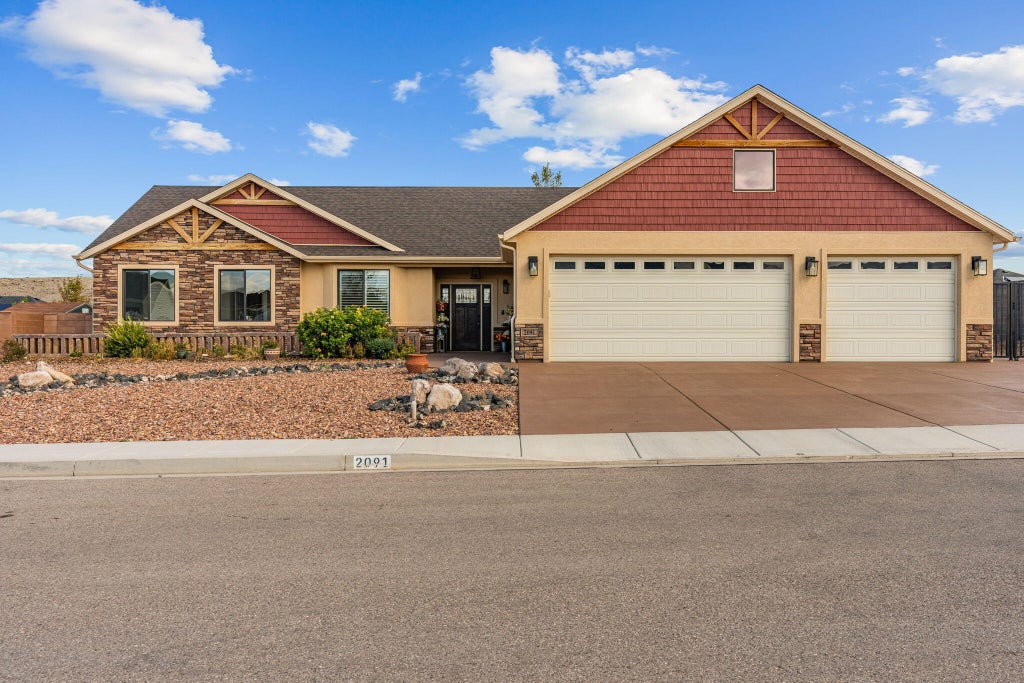 Photo of 2091 E Mountain View Loop LOOP, Enoch, UT 84721 (MLS # 118112)