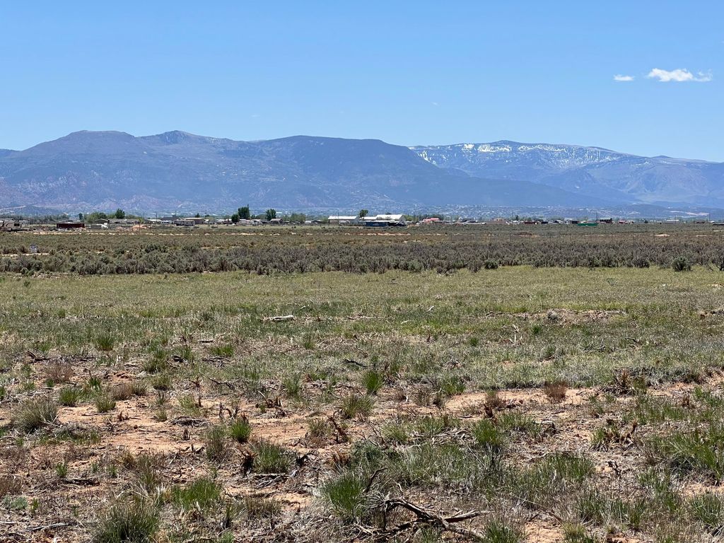 Photo of 6151 N 3800 W, Cedar City, UT 84721 (MLS # 111456)