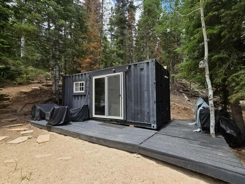 Photo of 27 Bonnie Green DR, Duck Creek Village, UT 84762 (MLS # 116817)