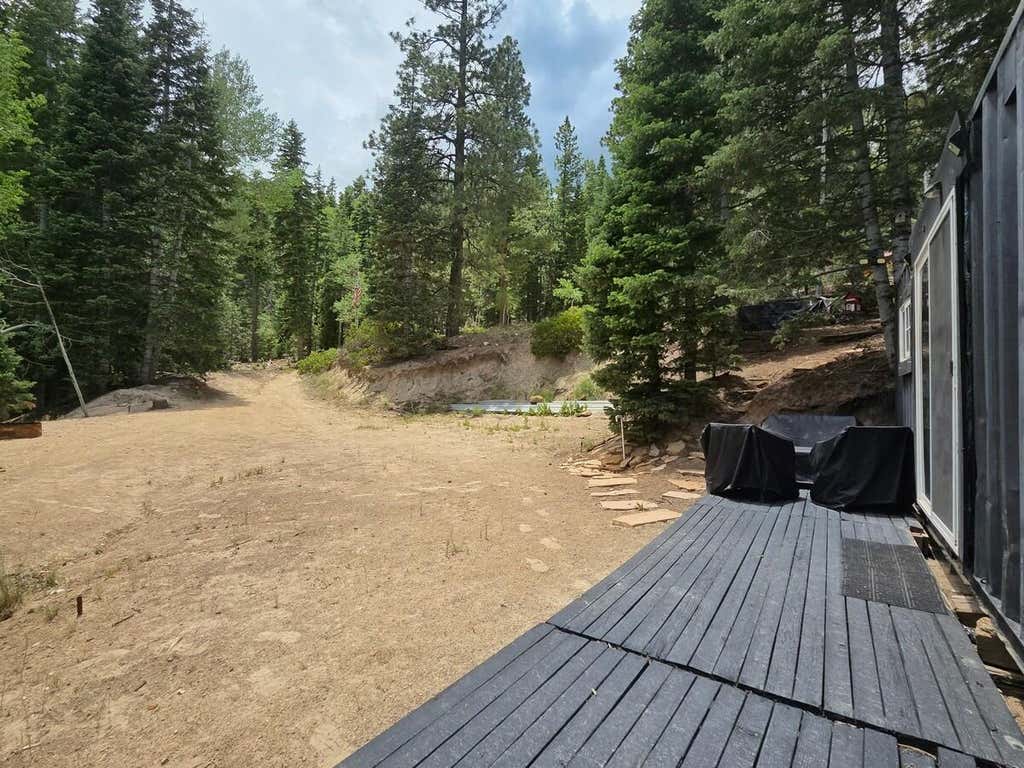 Photo of 27 Bonnie Green DR, Duck Creek Village, UT 84762 (MLS # 116817)