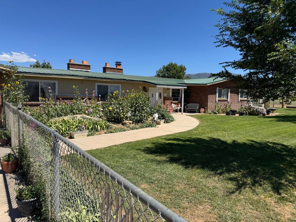 Photo of 6592 N Minersville Highway Hwy, Cedar City, UT 84721 (MLS # 112394)