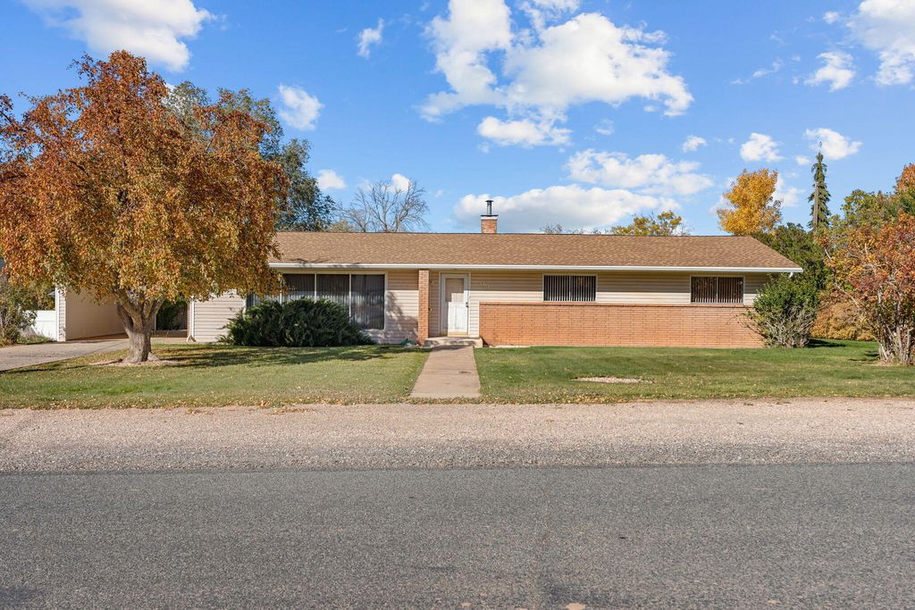 Photo of 161 E 200 S, Parowan, UT 84761 (MLS # 113696)