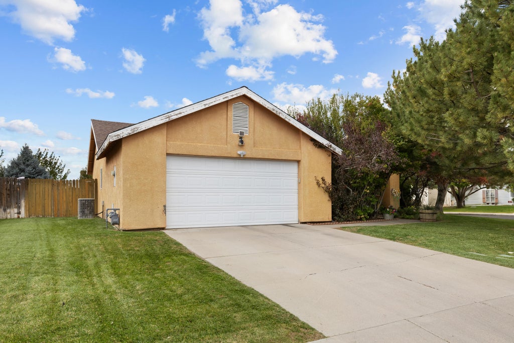 Photo of 145 N 4000 W, Cedar City, UT 84720 (MLS # 118633)