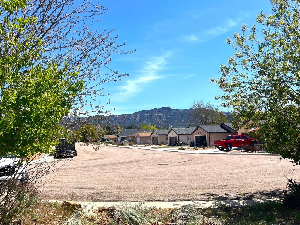 Photo of 38 Aspen Cove Unit 3, Parowan, UT 84761 (MLS # 115798)