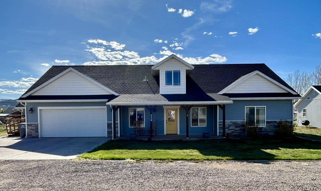 Photo of 310 S 625 E, Enterprise, UT 84725 (MLS # 115791)