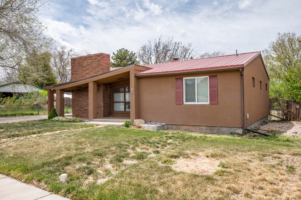Photo of 313 N 600 W, Cedar City, UT 84721 (MLS # 116106)