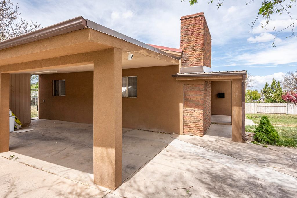 Photo of 313 N 600 W, Cedar City, UT 84721 (MLS # 116106)