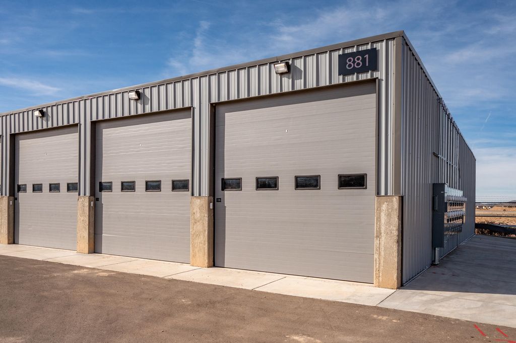 Photo of 881 N Aviation Way #Unit 323, Cedar City, UT 84721 (MLS # 112178)