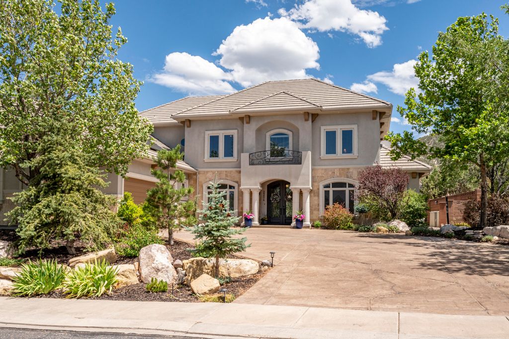 Photo of 2204 Bridgewater RD, Cedar City, UT 84721 (MLS # 117176)