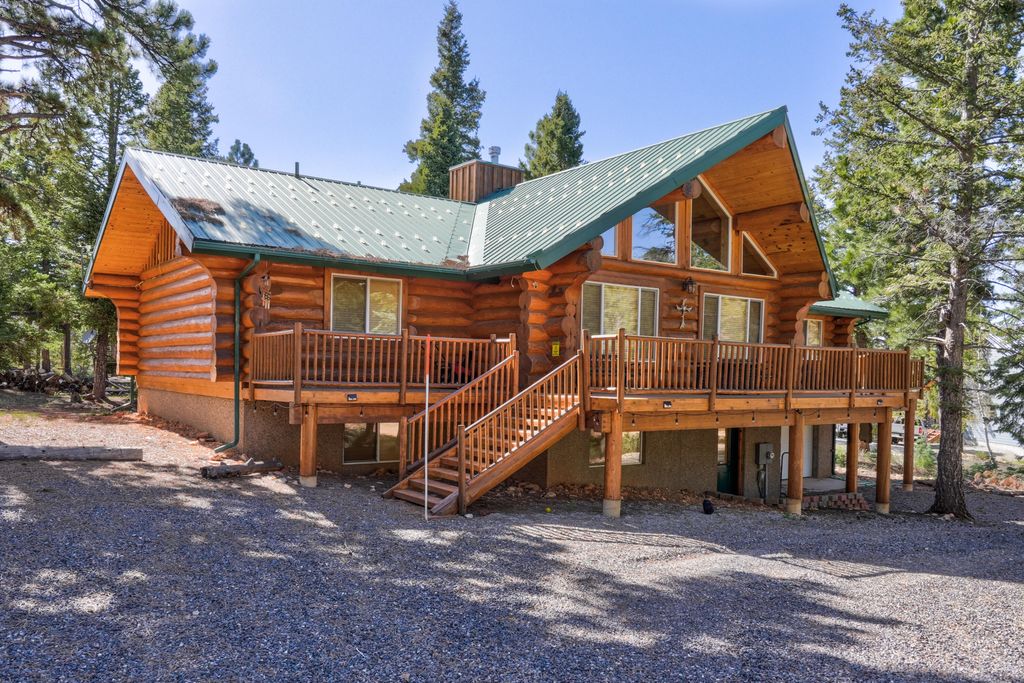 Photo of 4055 N Wyatt Earp LN, Duck Creek Village, UT 84762 (MLS # 110829)