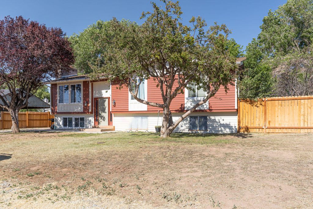 Photo of 40 N 100 W, Parowan, UT 84761 (MLS # 111902)