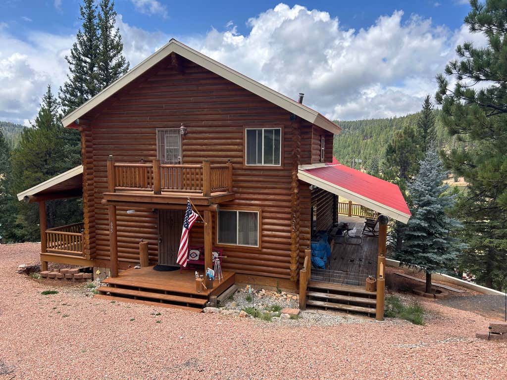 Photo of 695 N Skyline View DR, Duck Creek Village, UT 84762 (MLS # 117654)