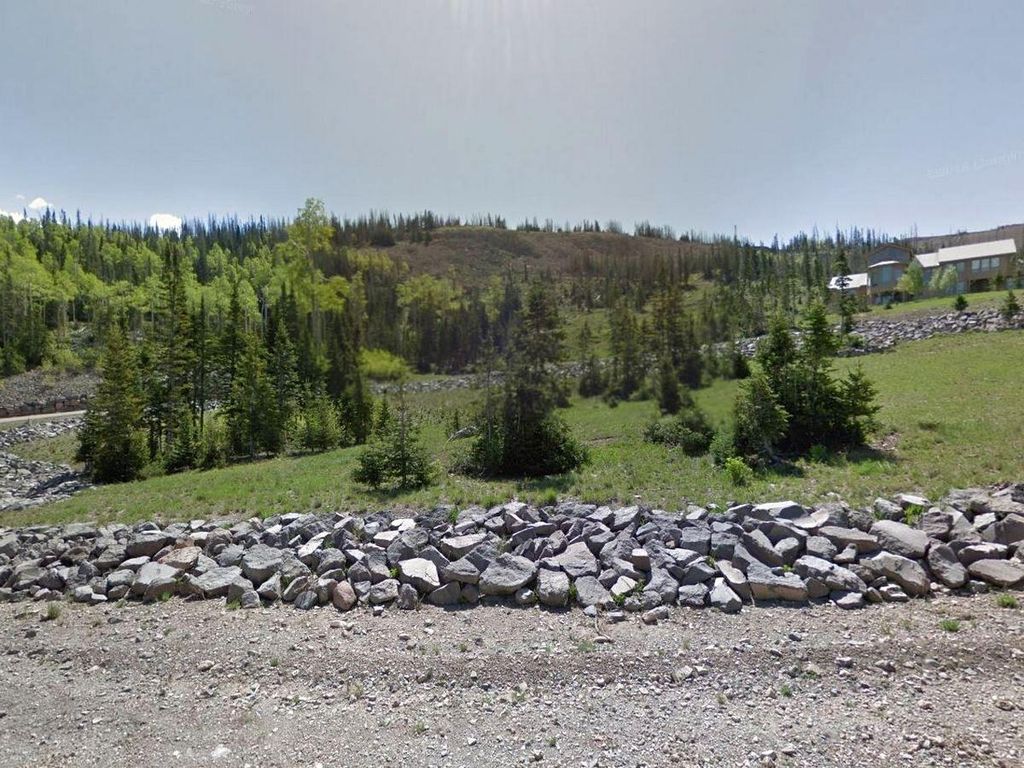 Photo of 87 N Highland DR, Brian Head, UT 84719 (MLS # 110528)