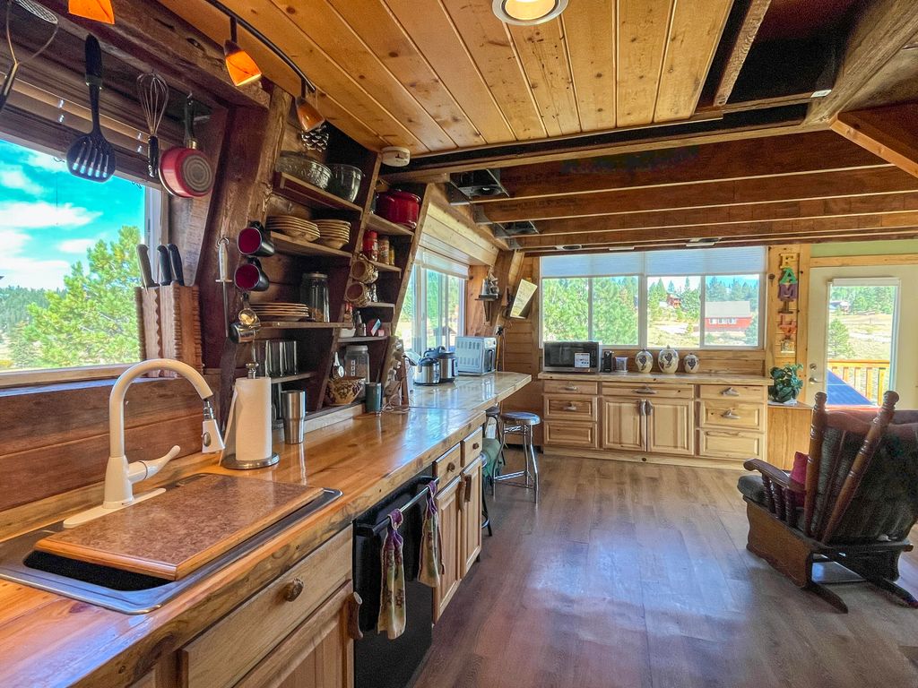 Photo of 220 N Grassy Trail, Duck Creek Village, UT 84762 (MLS # 112649)