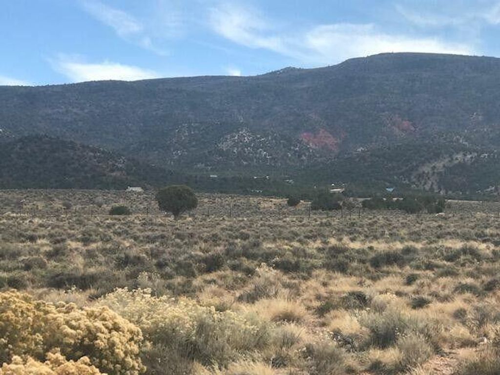 Photo of W Sunflower LN, Parowan, UT 84761 (MLS # 110192)