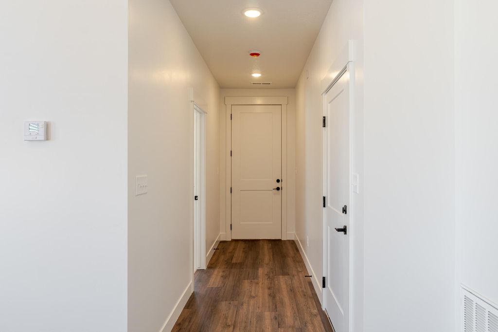 Photo of 3073 W Ekko View Loop Loop, Cedar City, UT 84721 (MLS # 110992)