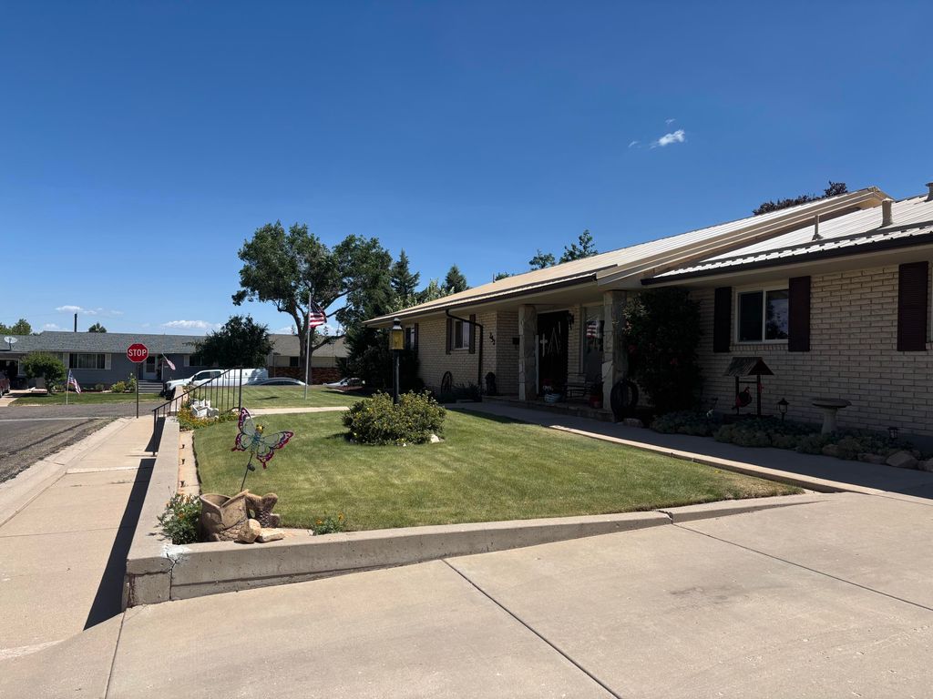 Photo of 252 E. Altamira Ave, Cedar City, UT 84720 (MLS # 112116)