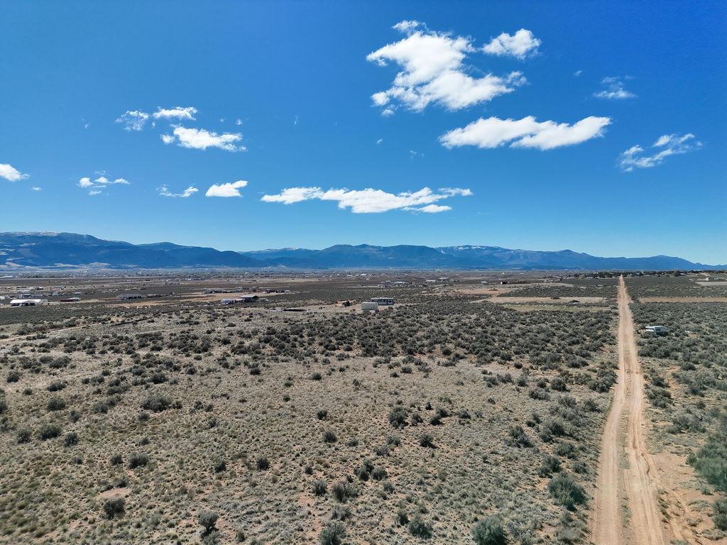 Photo of 6498 N 4200 W, Cedar City, UT 84721 (MLS # 115584)