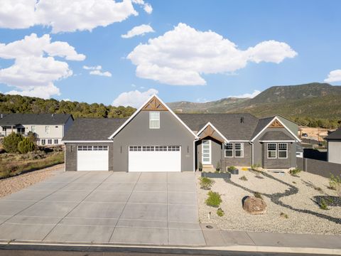 Photo of 1933 S Oak Springs CIR, Cedar City, UT 84720 (MLS # 116289)
