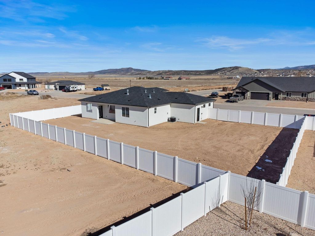 Photo of 4989 N Remington RD, Enoch, UT 84721 (MLS # 114619)