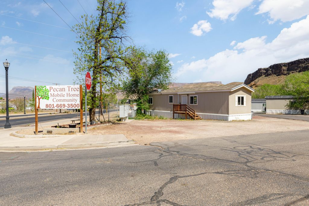 Photo of 590 N State ST #Space 1, Hurricane, UT 84737 (MLS # 115497)