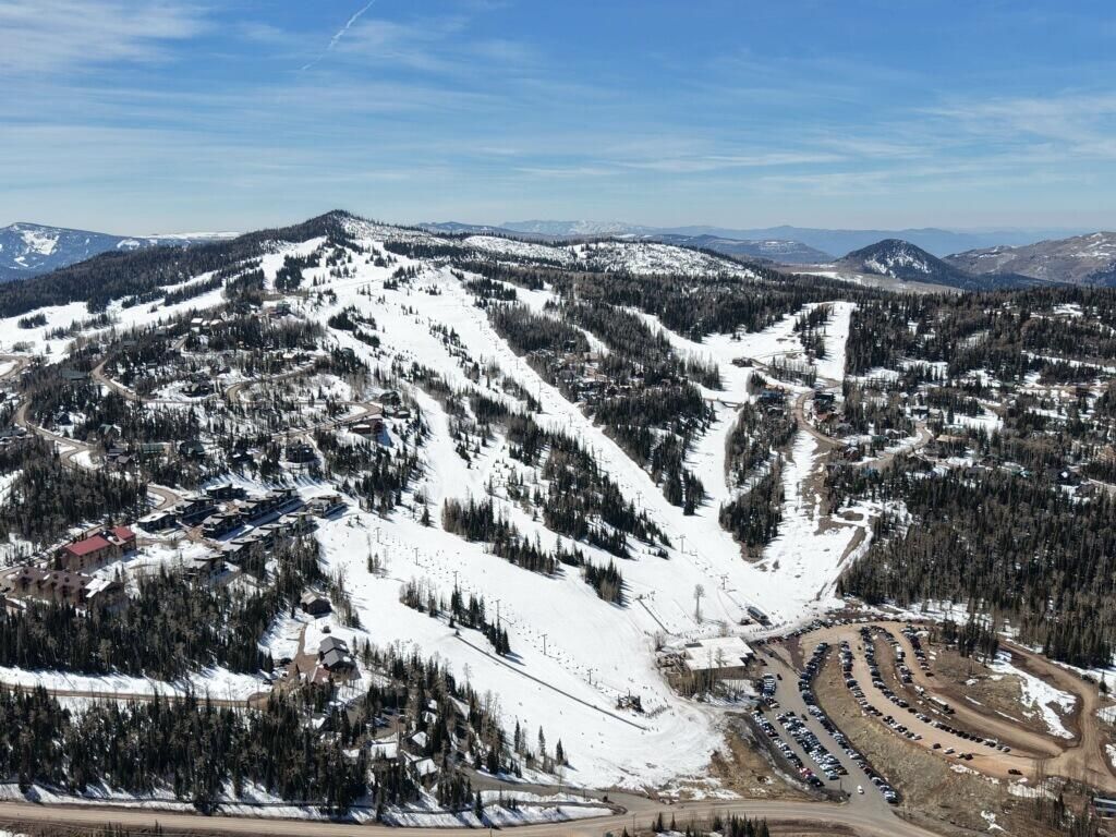 Photo of 429 N Aoki Michi DR, Brian Head, UT 84719 (MLS # 115270)