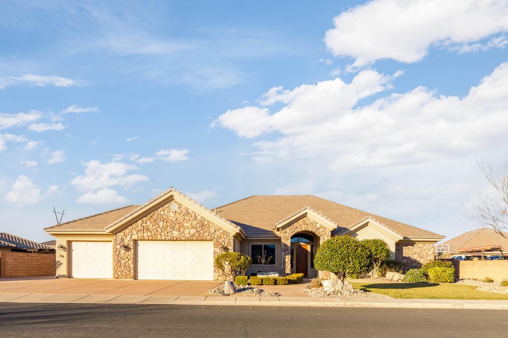Photo of 345 E 1575 S, Washington, UT 84780 (MLS # 114780)