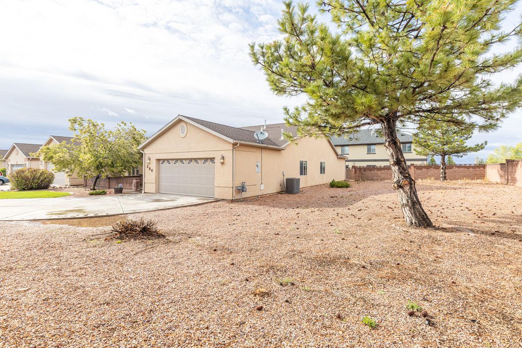Photo of 396 W 1500 N, Cedar City, UT 84721 (MLS # 111222)