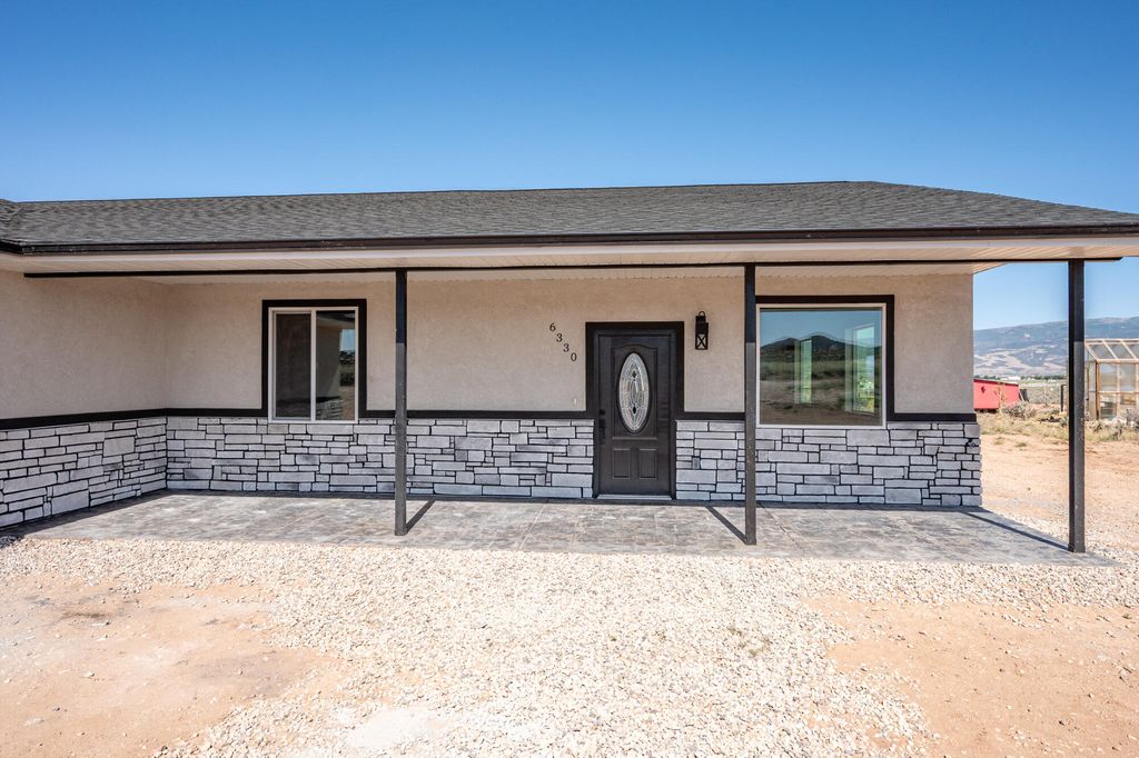 Photo of 6330 N 3975 W, Cedar City, UT 84721 (MLS # 110587)