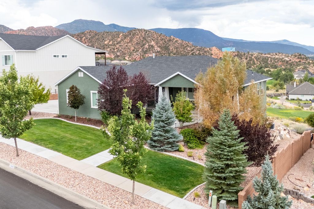 Photo of 1419 N Knoll ST, Cedar City, UT 84721 (MLS # 111929)