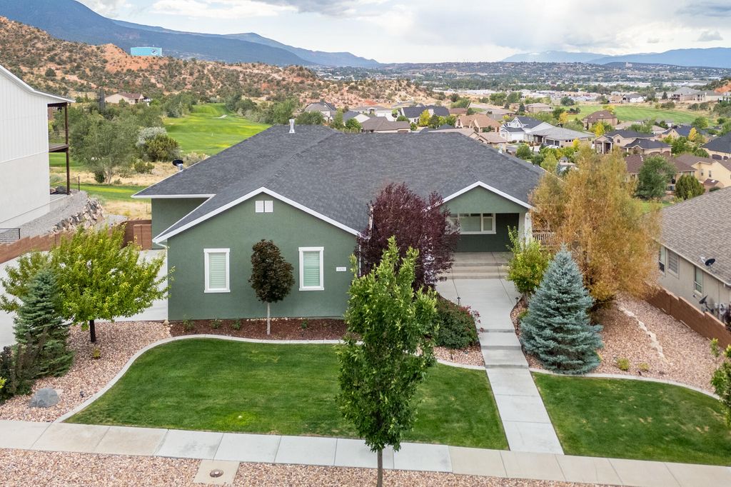 Photo of 1419 N Knoll ST, Cedar City, UT 84721 (MLS # 111929)