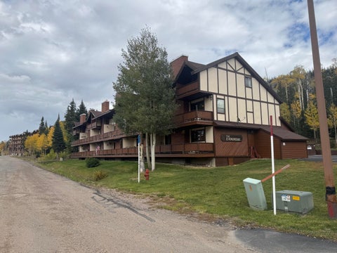 Photo of 561 S Vasels RD #r4-a, Cedar City, UT 84720 (MLS # 118276)
