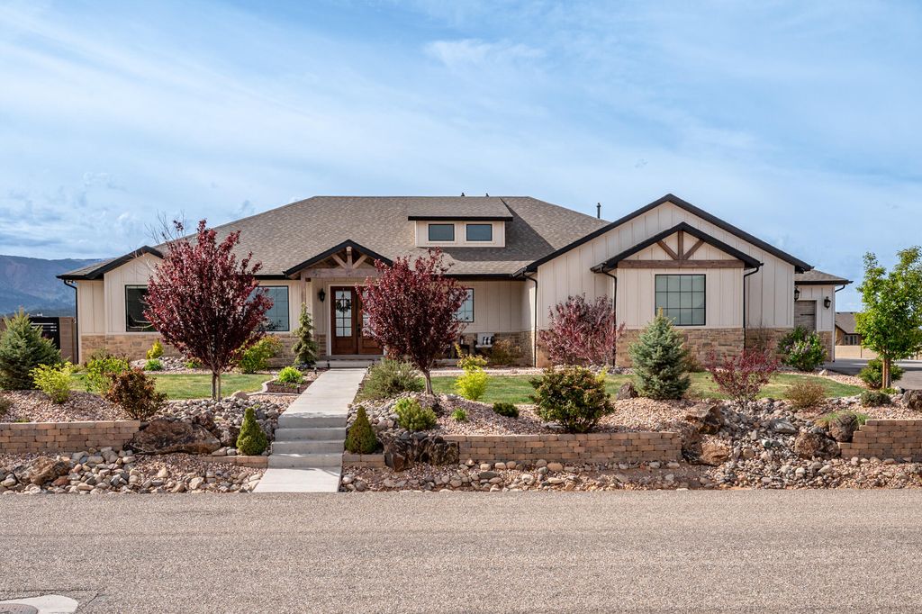 Photo of 4375 W 1650 S, Cedar City, UT 84720 (MLS # 115612)