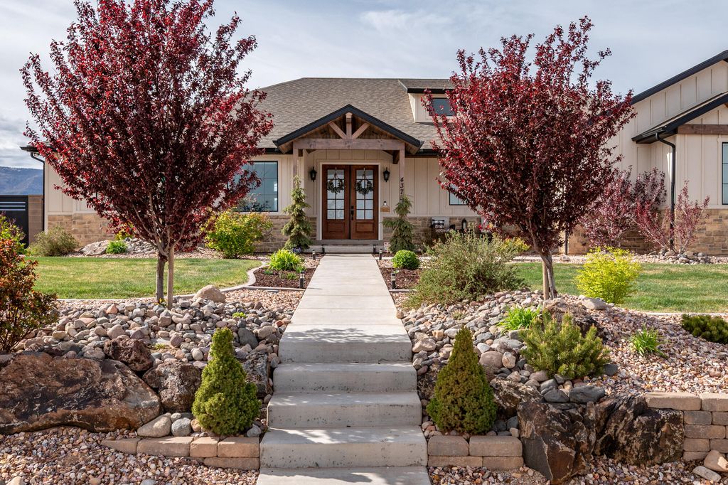 Photo of 4375 W 1650 S, Cedar City, UT 84720 (MLS # 115612)