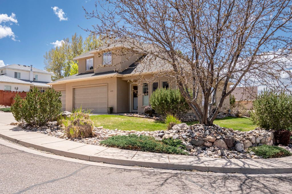 Photo of 2133 W Sunset Pointe Dr ;230 Sunset DR S, Cedar City, UT 84720 (MLS # 116271)