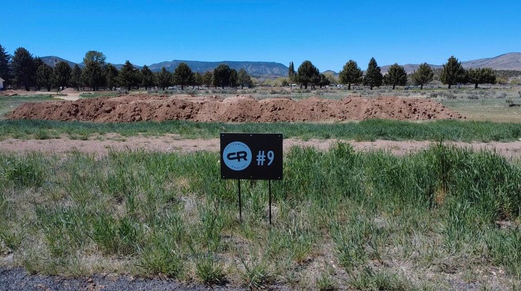 Photo of 1.25 Acre Parcel #E-CWR-2-9, Enterprise, UT 84725 (MLS # 115699)