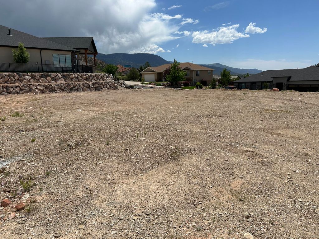Photo of 1490 N Knoll ST, Cedar City, UT 84721 (MLS # 111643)
