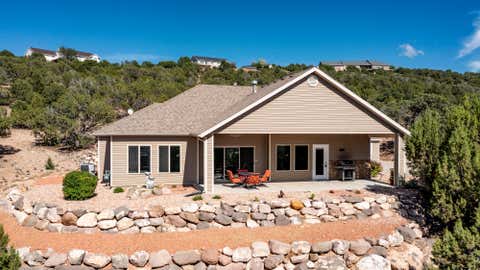 Photo of 1533 S Cedar Bluffs DR, Cedar City, UT 84720 (MLS # 117410)